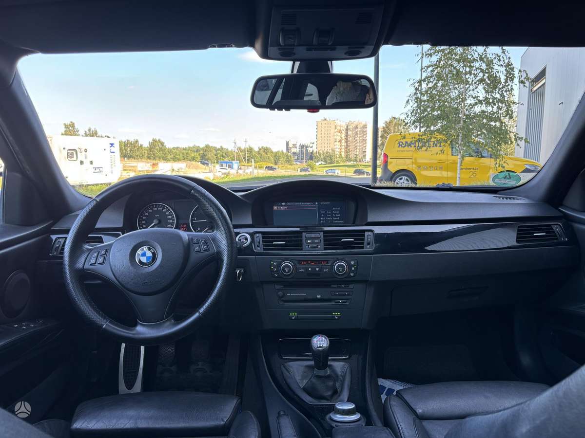 BMW 320, 2.0 l., Универсал