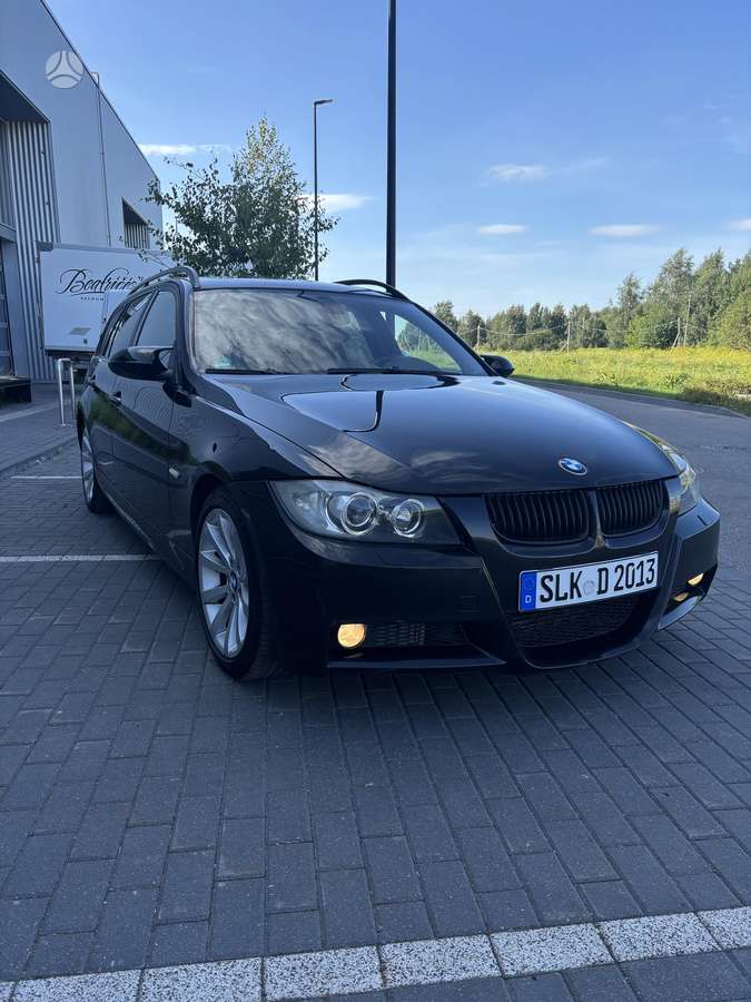 BMW 320, 2.0 l., universalas
