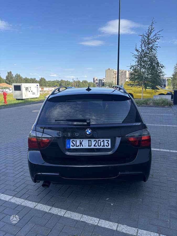 BMW 320, 2.0 l., universalas