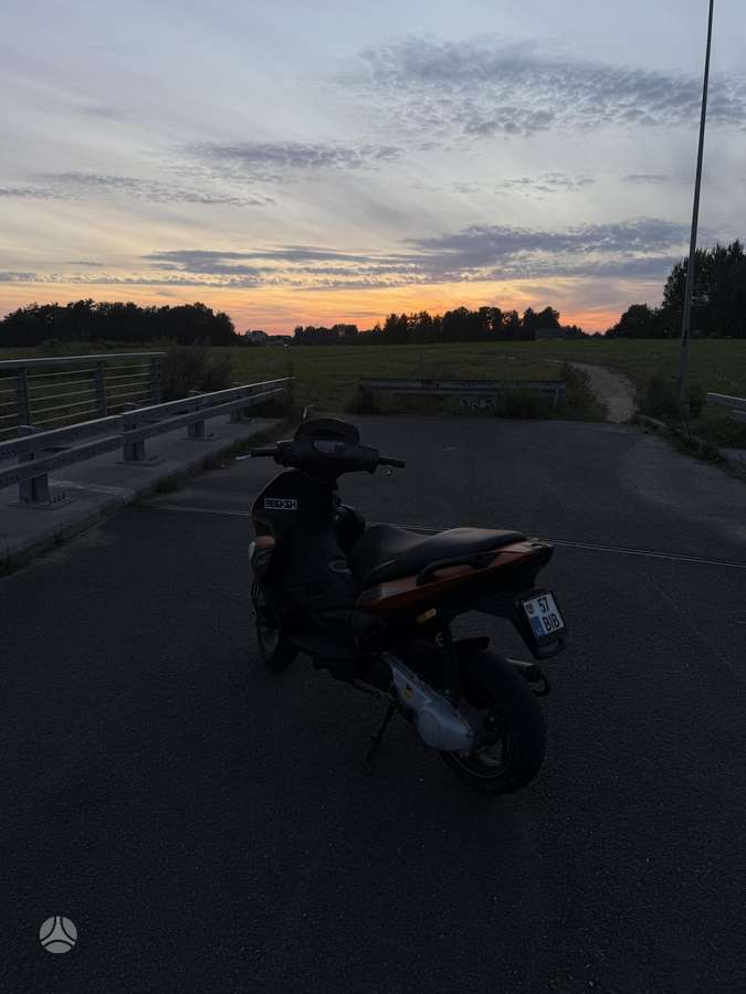 Gilera Runner 49cc, мотороллеры / мопеды