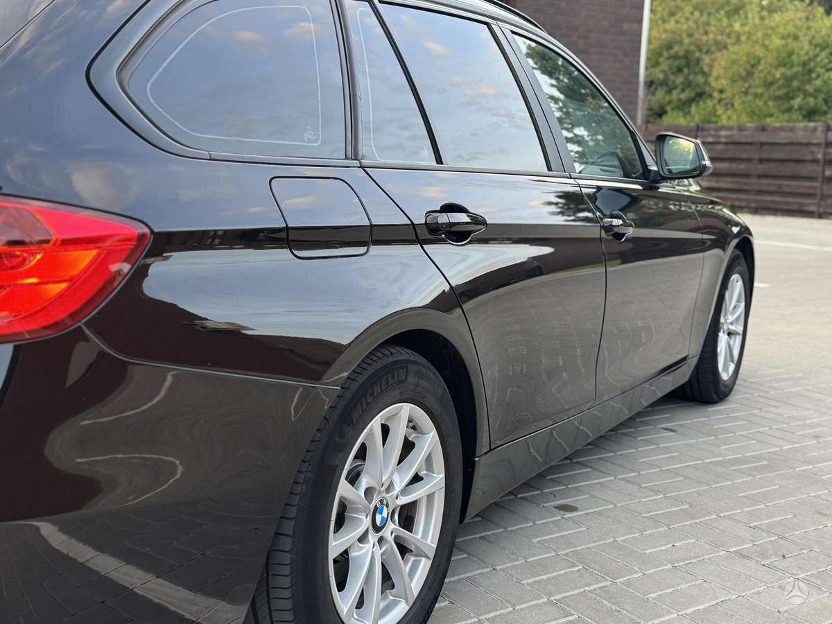 BMW 320, 2.0 l., wagon