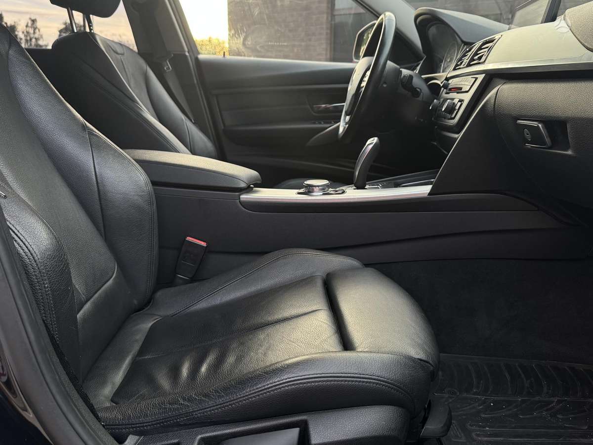 BMW 320, 2.0 l., wagon