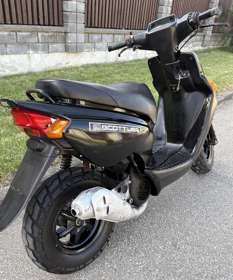 Yamaha Booster 49cc, мотороллеры / мопеды