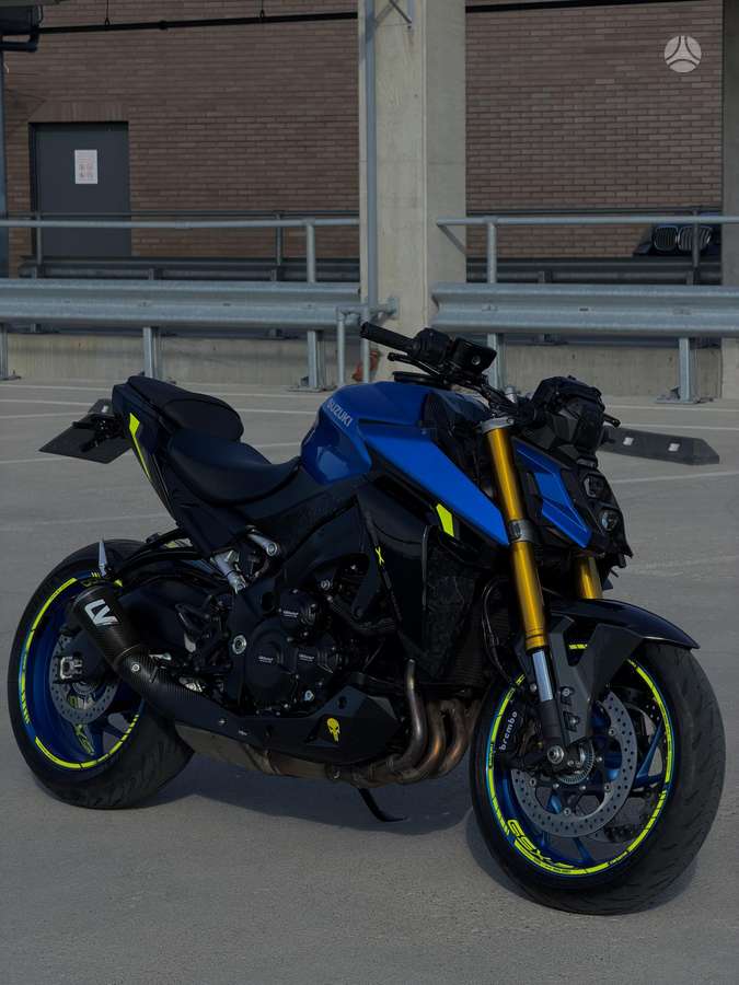 Suzuki GSX-S 1000cc, street / classic