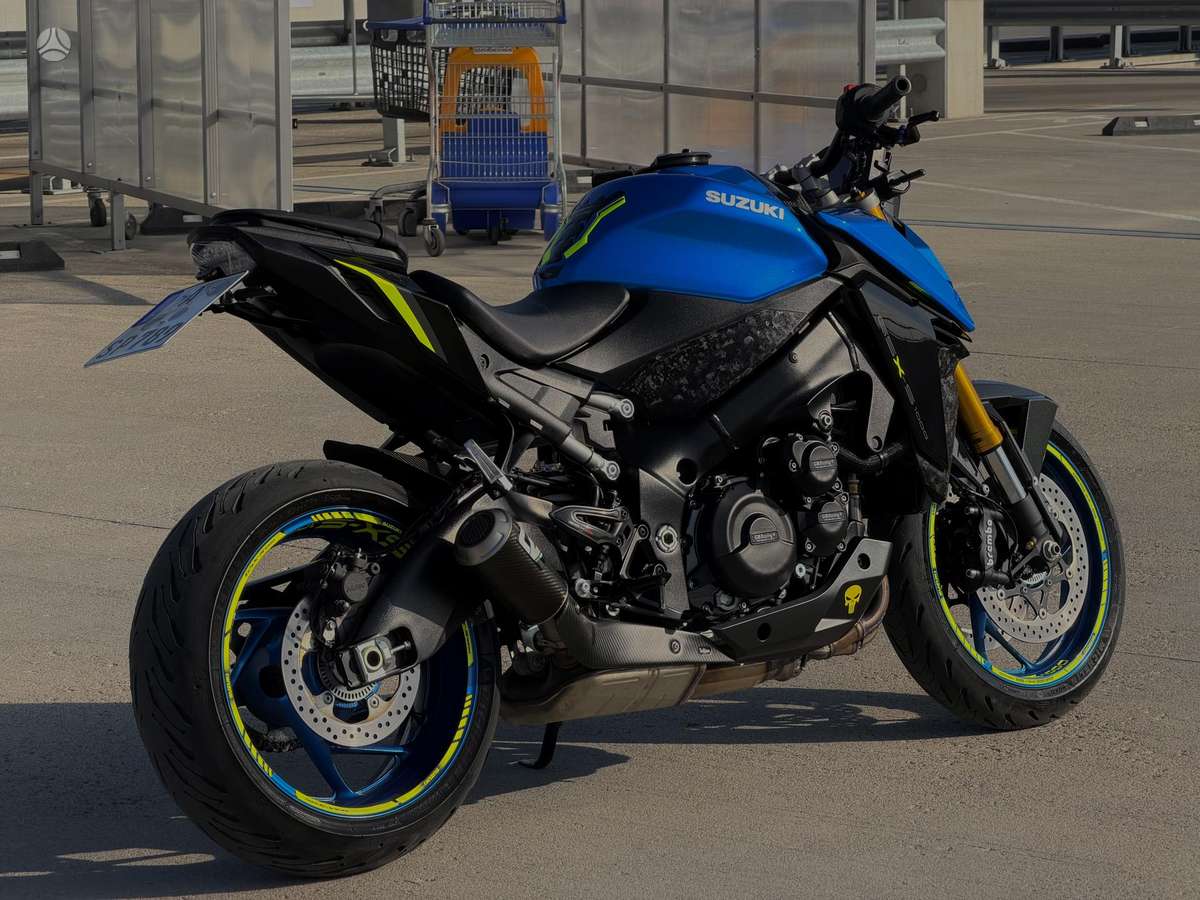 Suzuki GSX-S 1000cc, street / classic