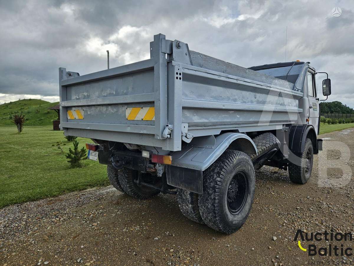 MAZ 5551, самосвалы