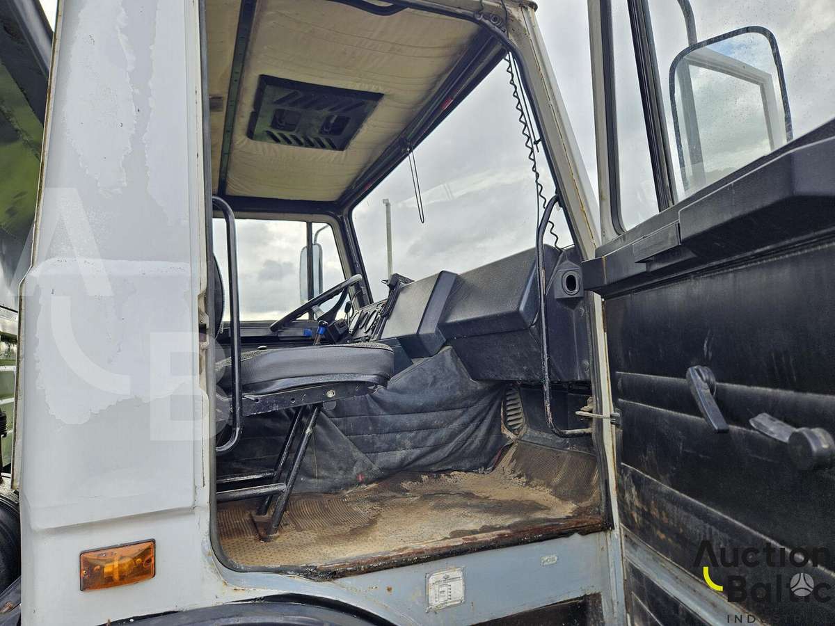 MAZ 5551, savivarčiai