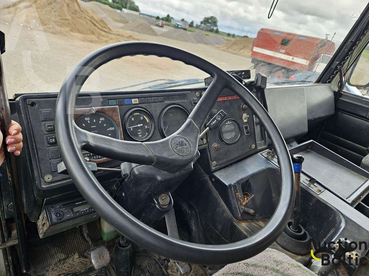 MAZ 5551, самосвалы