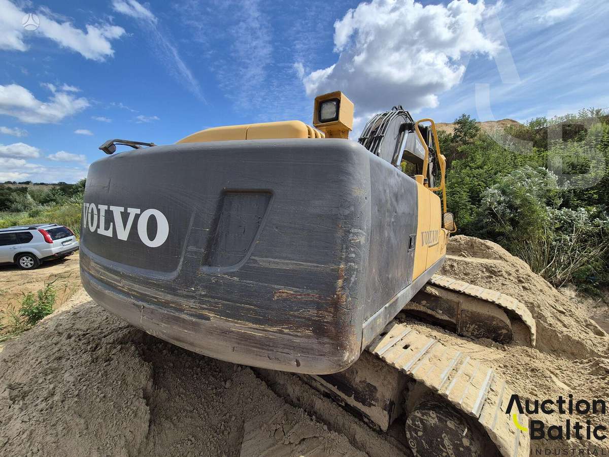 Volvo EC 240 C N L, excavator