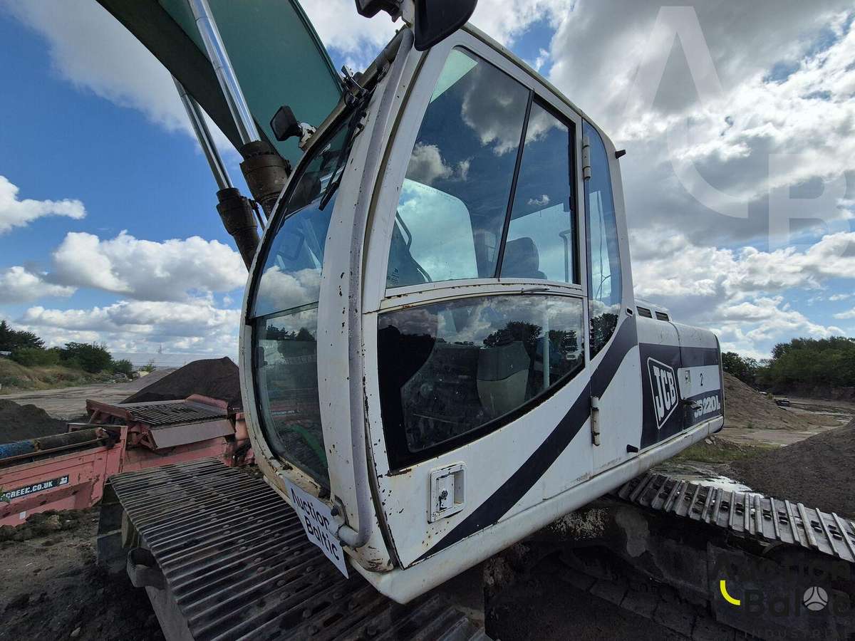 JCB JS 220 L, ekskavatoriai