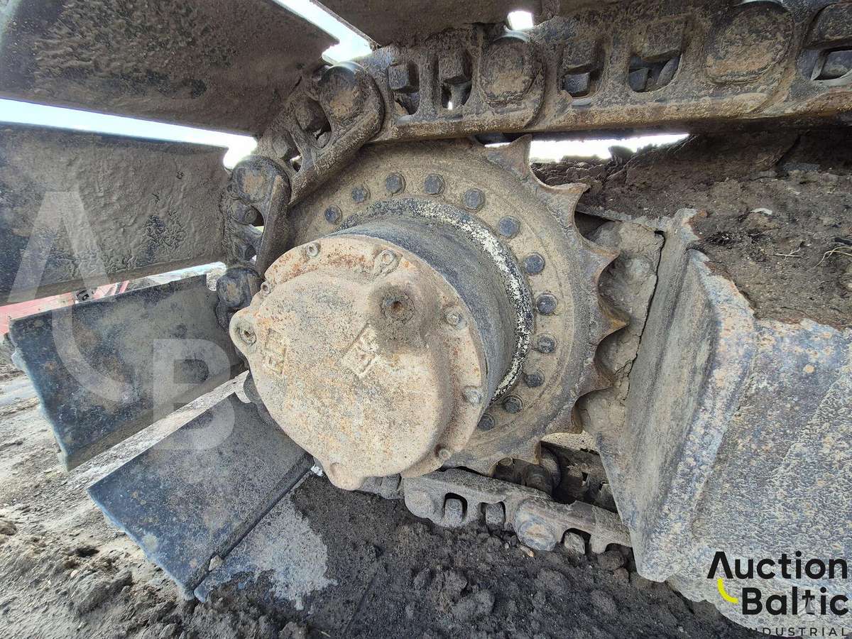 JCB JS 220 L, ekskavatoriai