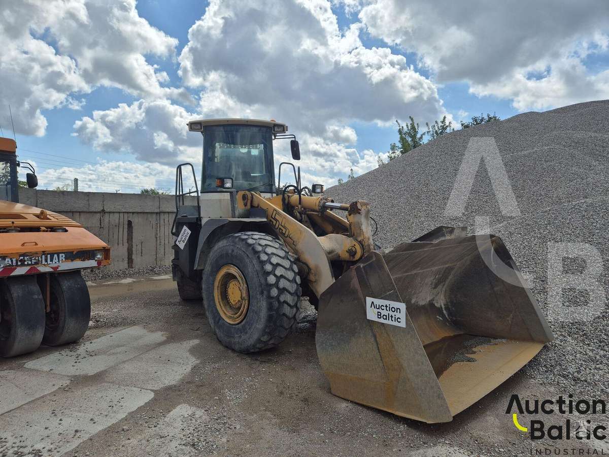 Liebherr 554, frontal loader