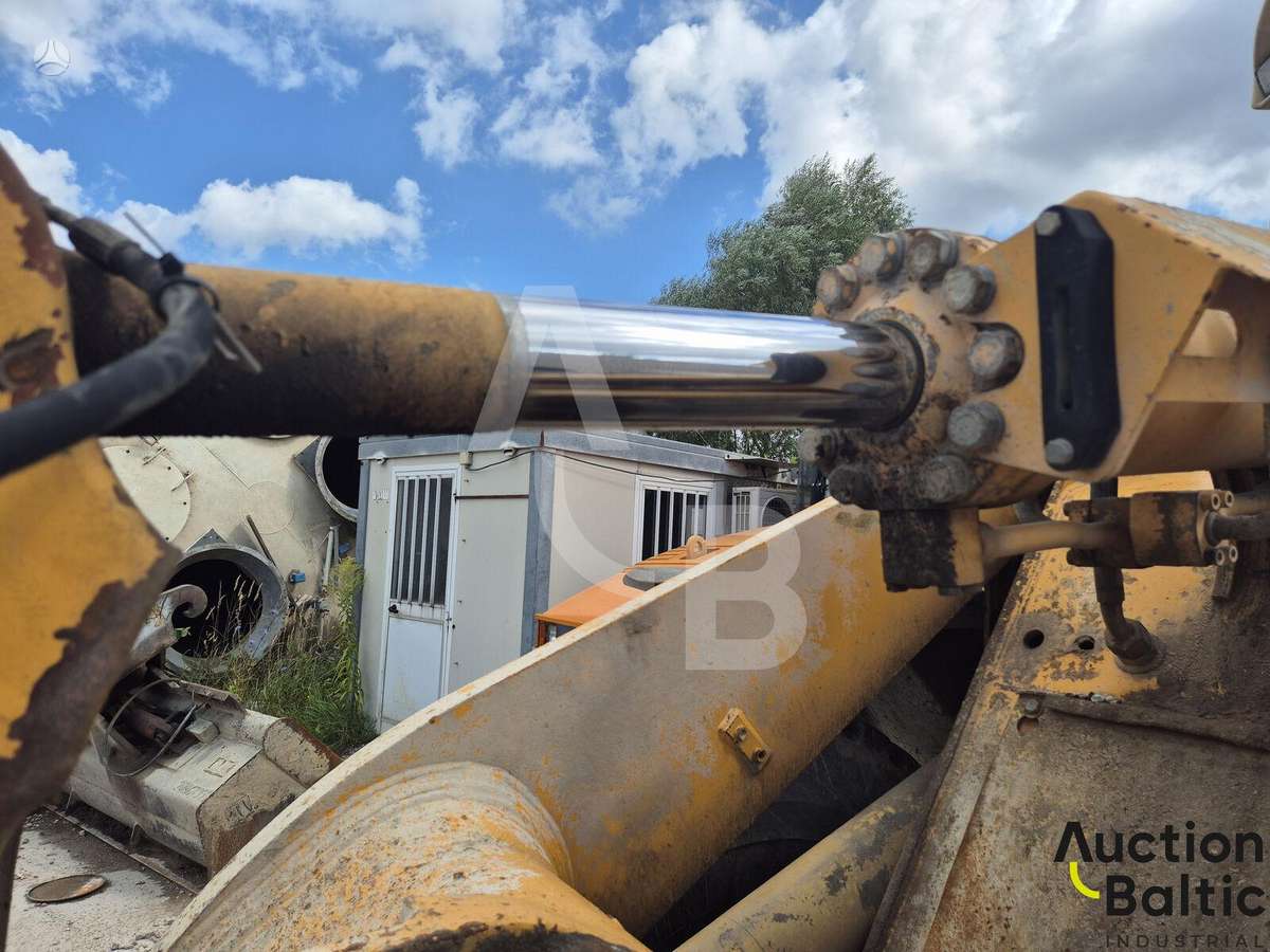 Liebherr 554, frontaliniai krautuvai