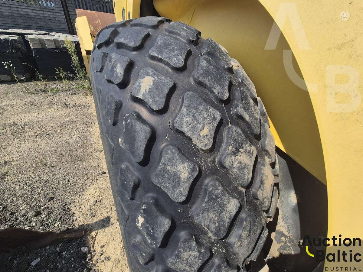 Bomag BW 213 D H-3, vibrator / compactor