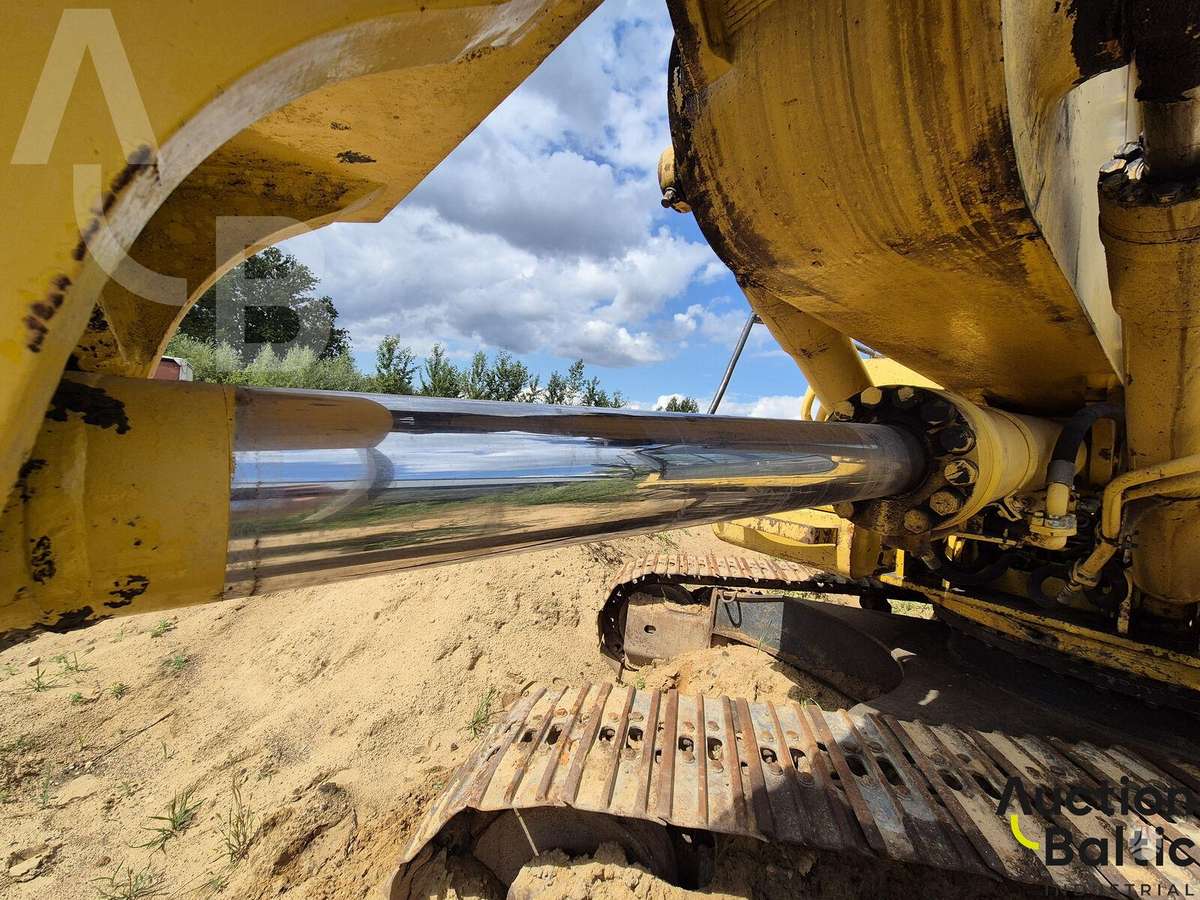 Komatsu PC210LC, ekskavatoriai