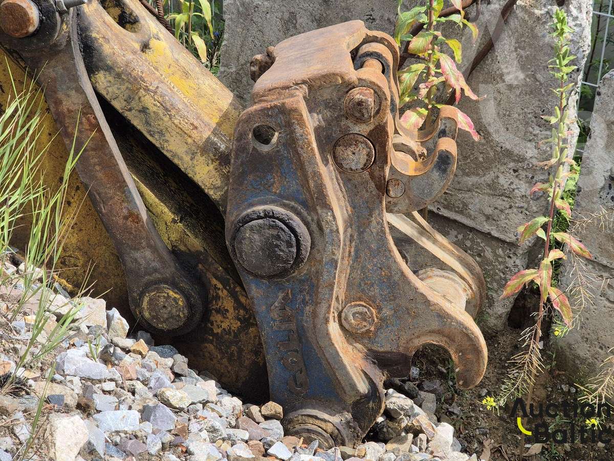 Komatsu PC210LC, ekskavatoriai