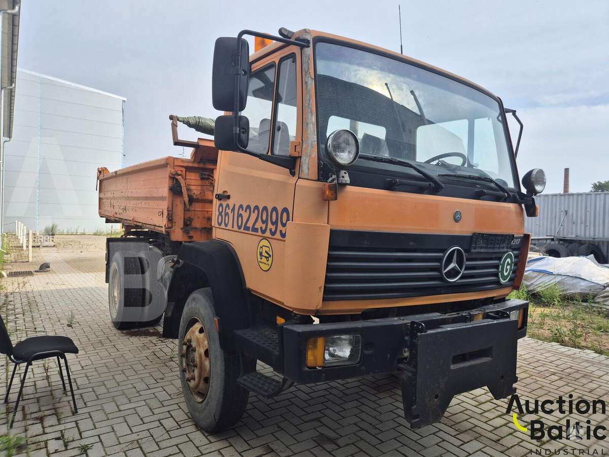 Mercedes-Benz 1317, самосвалы