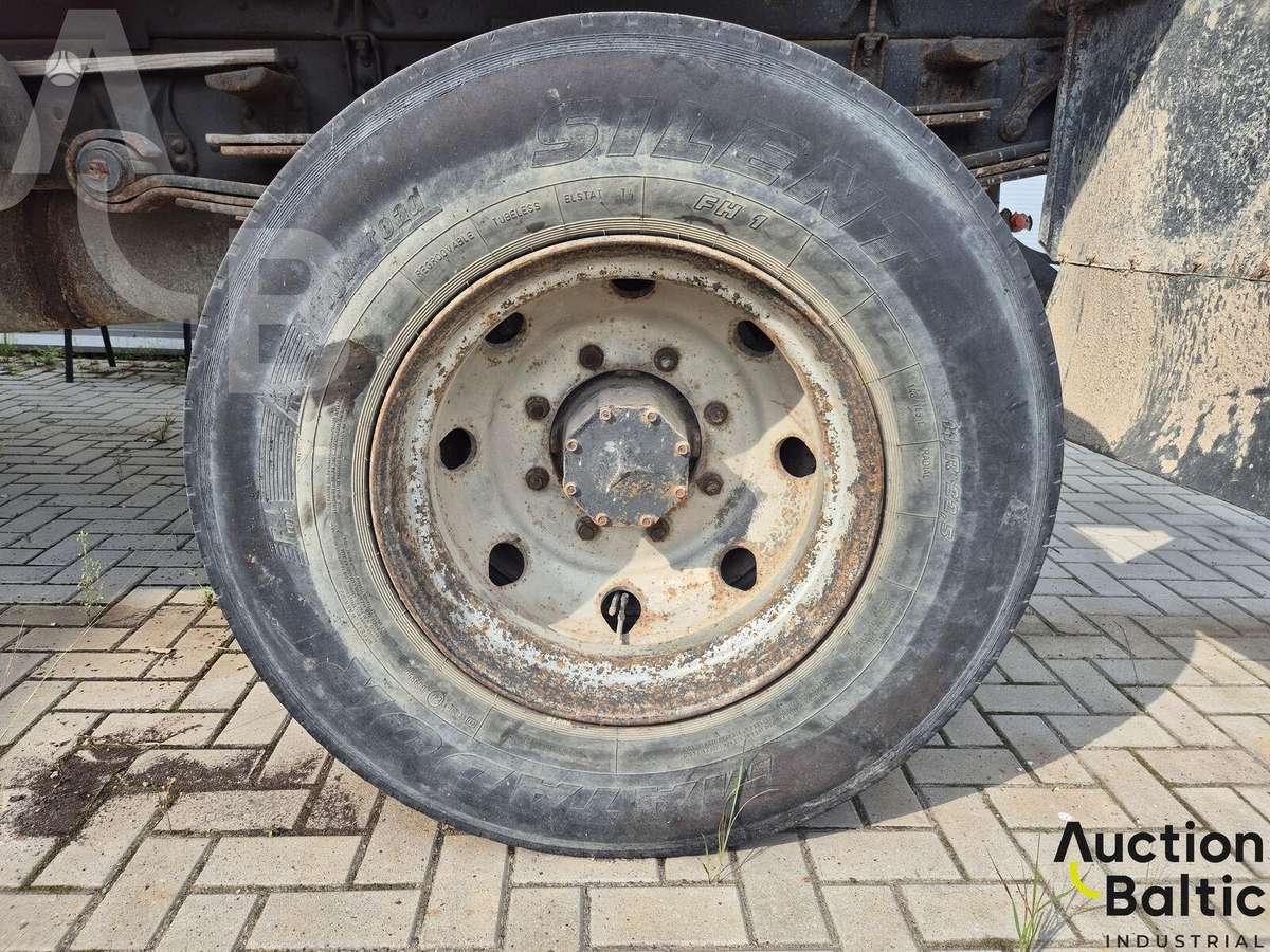 Mercedes-Benz 1317, самосвалы