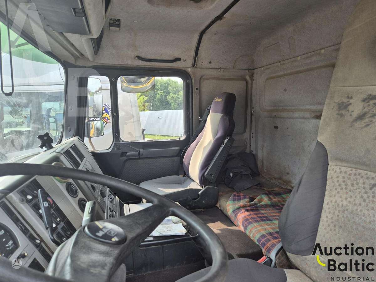 MAN T42, savivarčiai