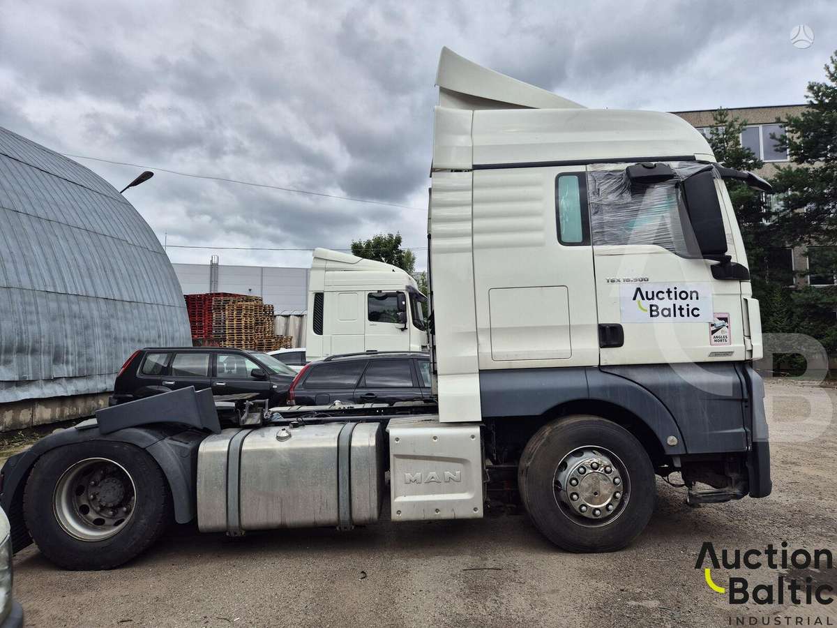 MAN TGX 18.500 BLS, other
