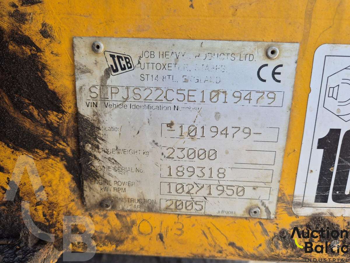 JCB JS 220 LC, ekskavatori