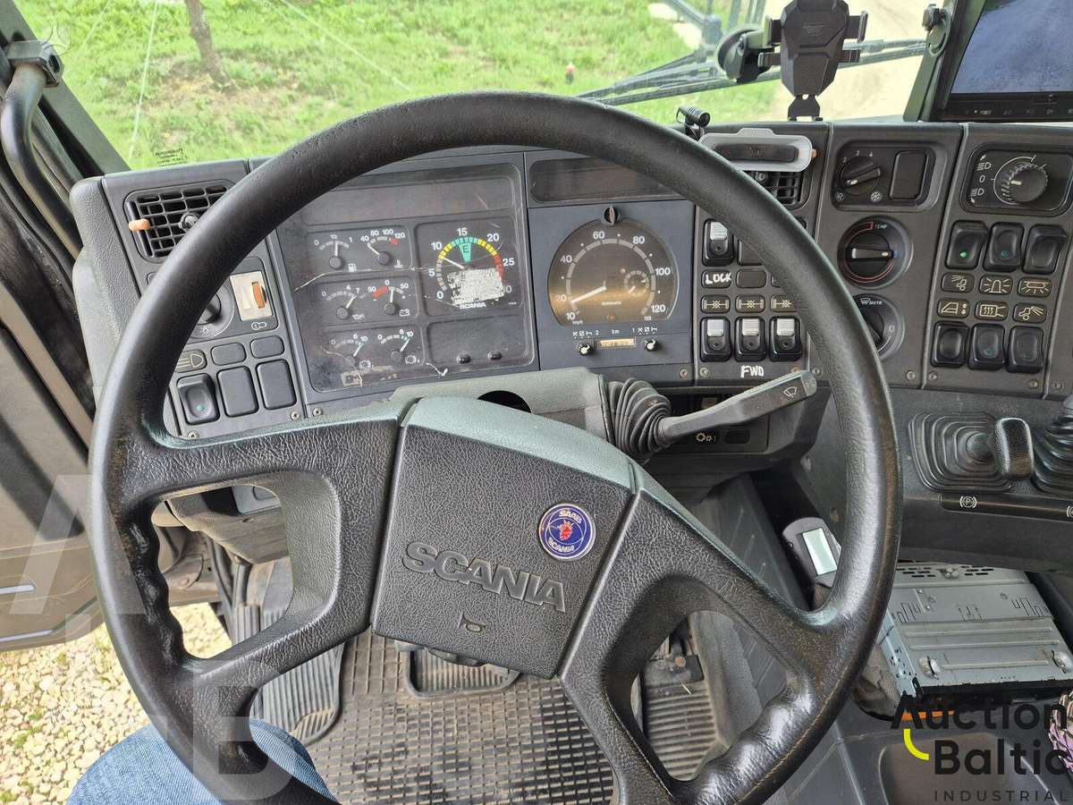 Scania P 113, timber trucks