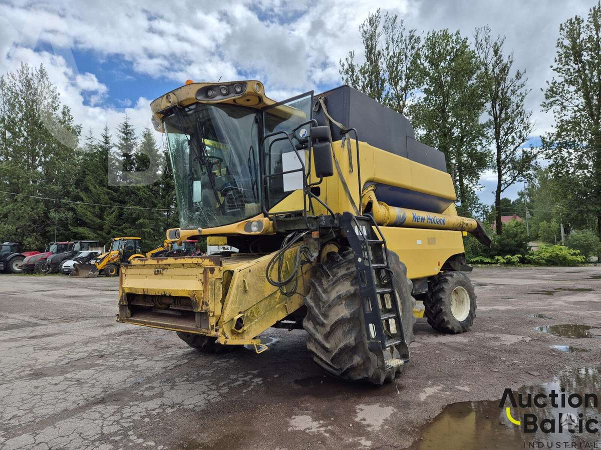 New Holland CS 6080, комбайны