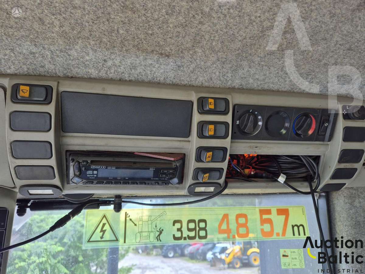 New Holland CS 6080, kombainai