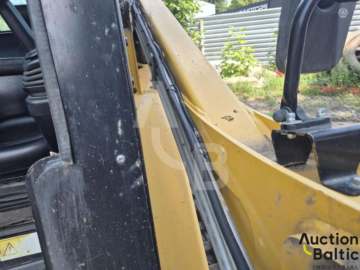 GEHL VT320, mini krautuvai