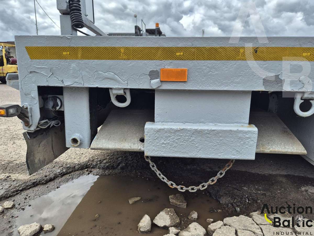Meusburger MTS-4, flatbed