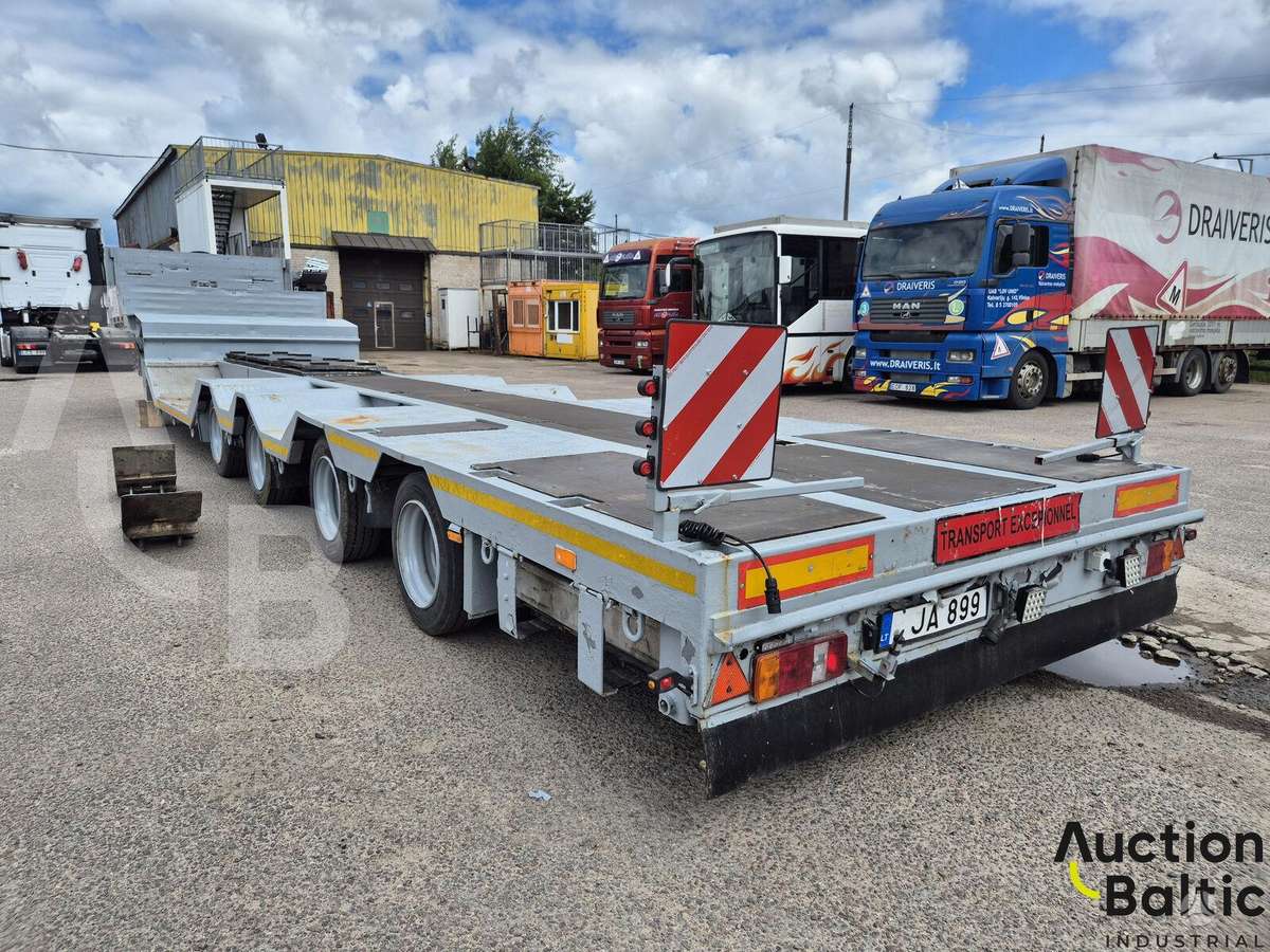 Meusburger MTS-4, flatbed