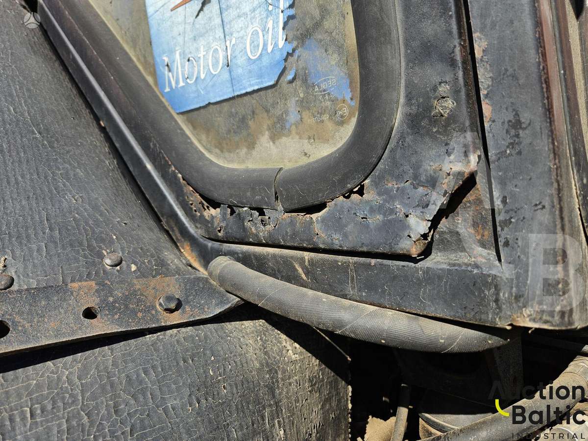 -Kita- MTZ 1025, тракторы