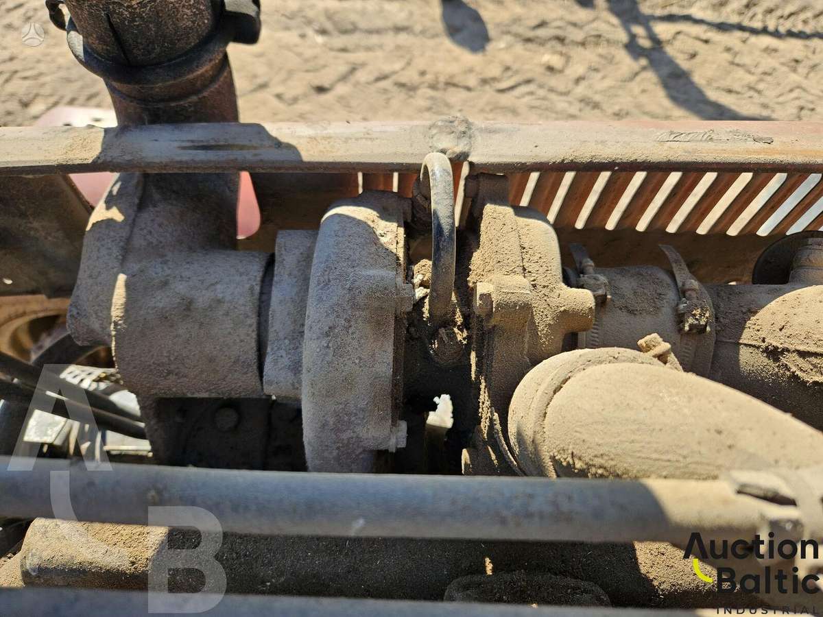 -Kita- MTZ 1025, тракторы