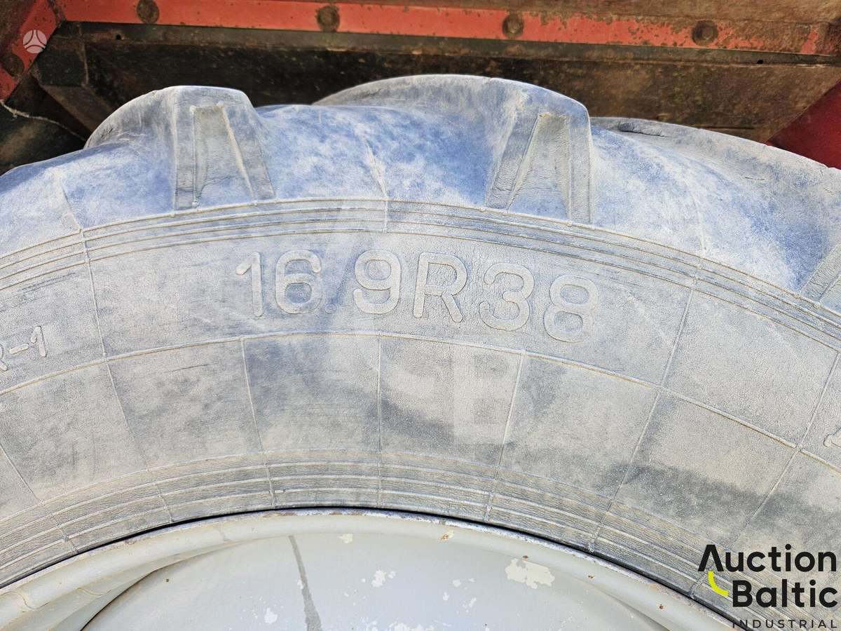 -Kita- MTZ 1025, тракторы