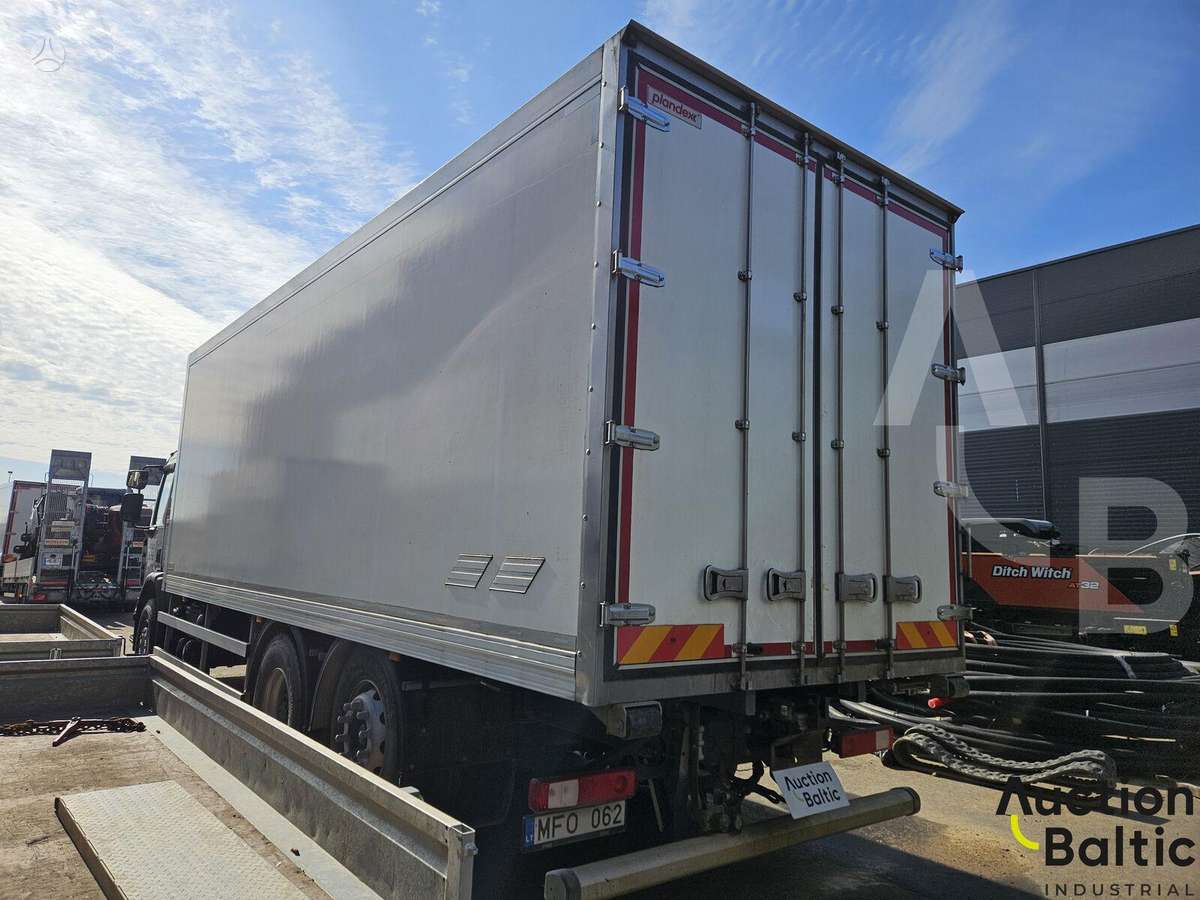 Renault C, box trucks / box vans