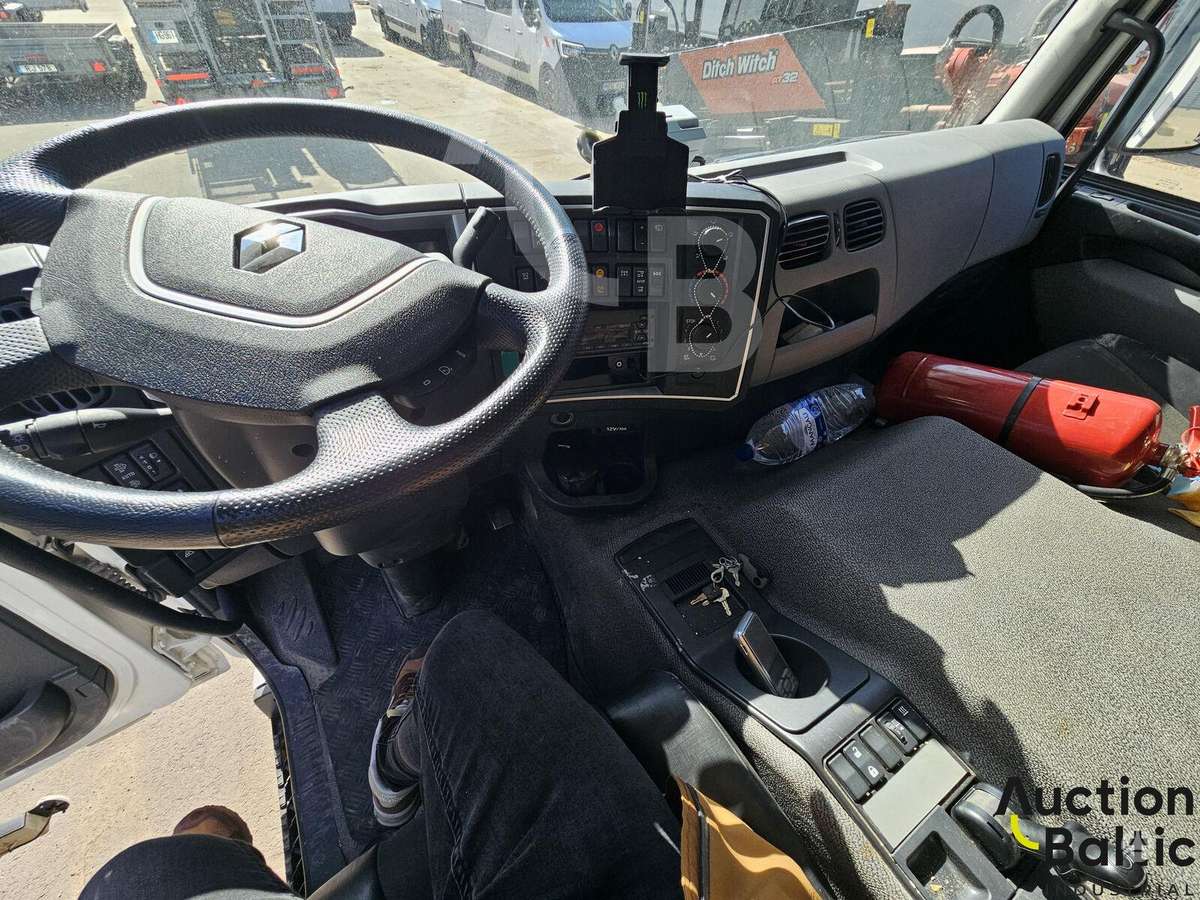 Renault C, kietašoniai