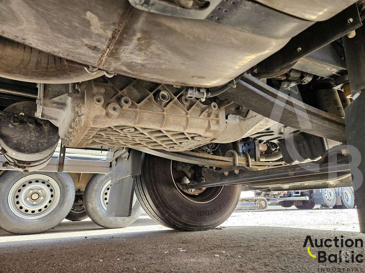 Renault C, фургоны-боксы