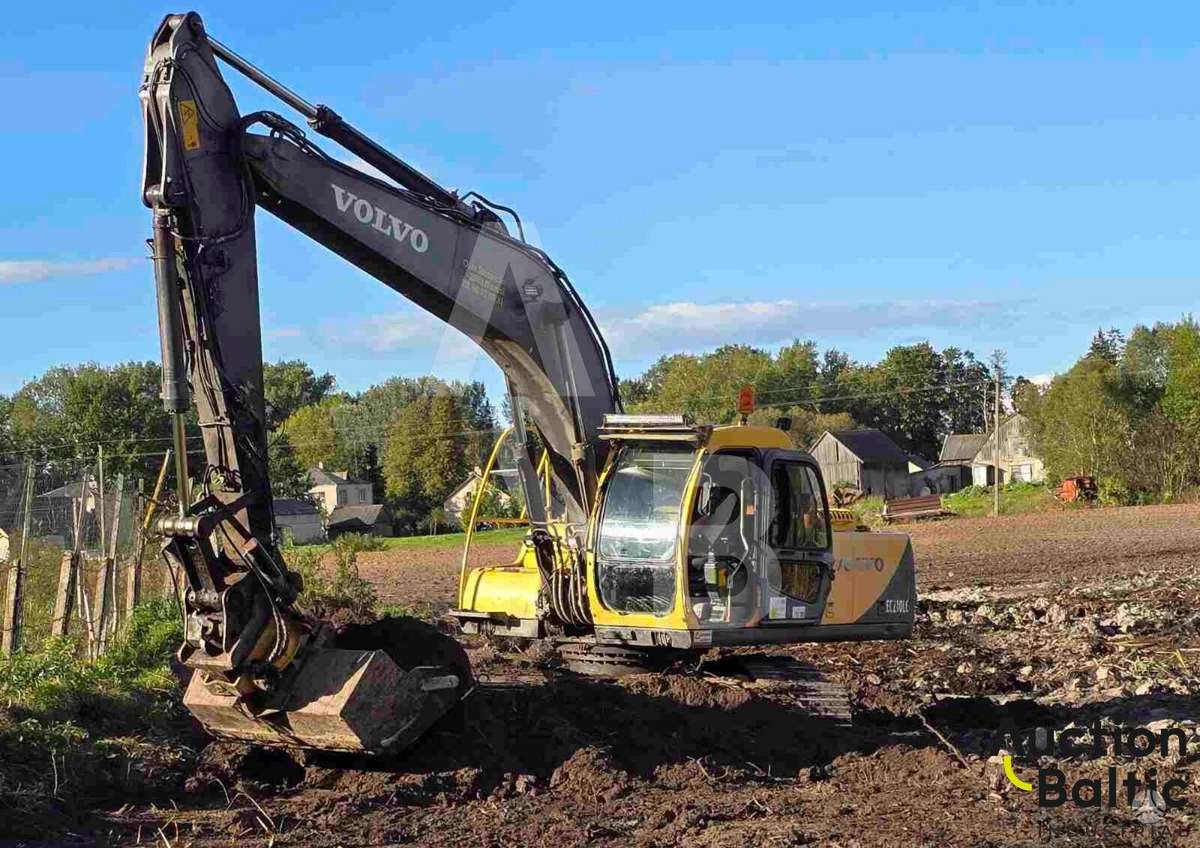 Volvo EC 210 LC, ekskavatoriai