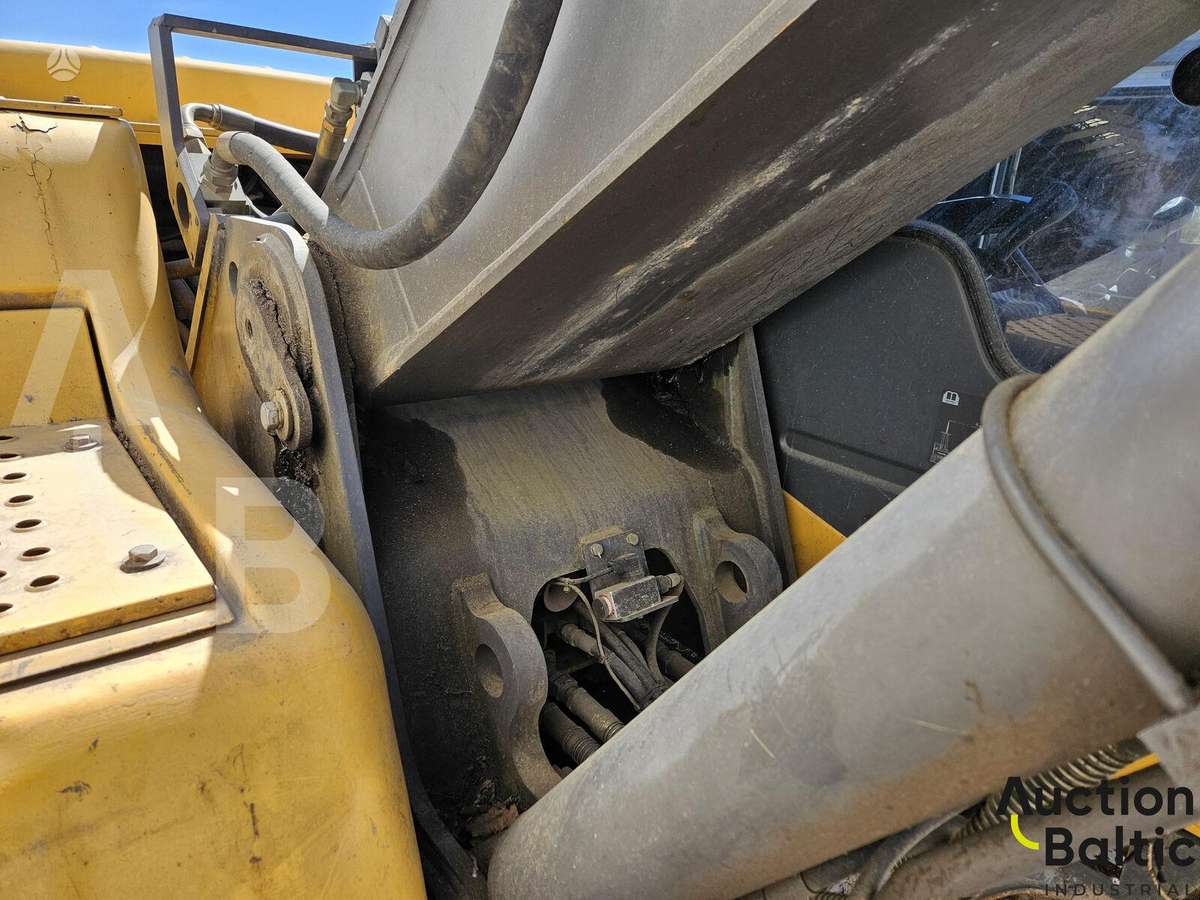 Volvo EC 210 LC, ekskavatori