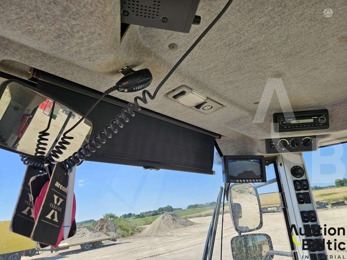 Volvo L 120 G, frontal loader