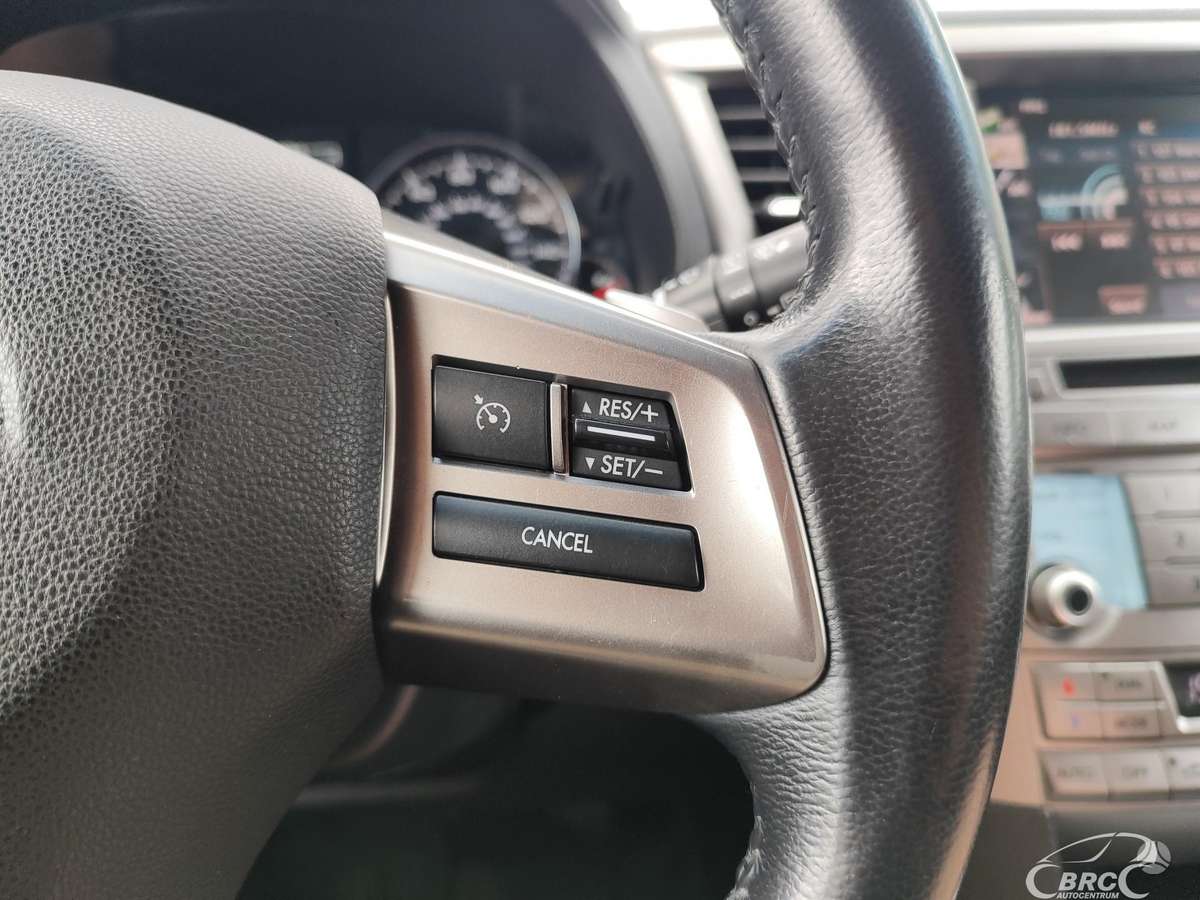 Subaru Outback, 3.6 l., off-road / crossover