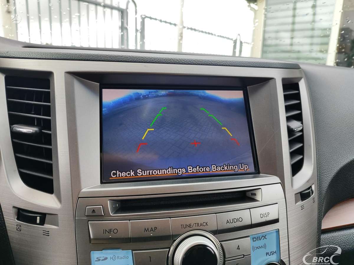 Subaru Outback, 3.6 l., off-road / crossover