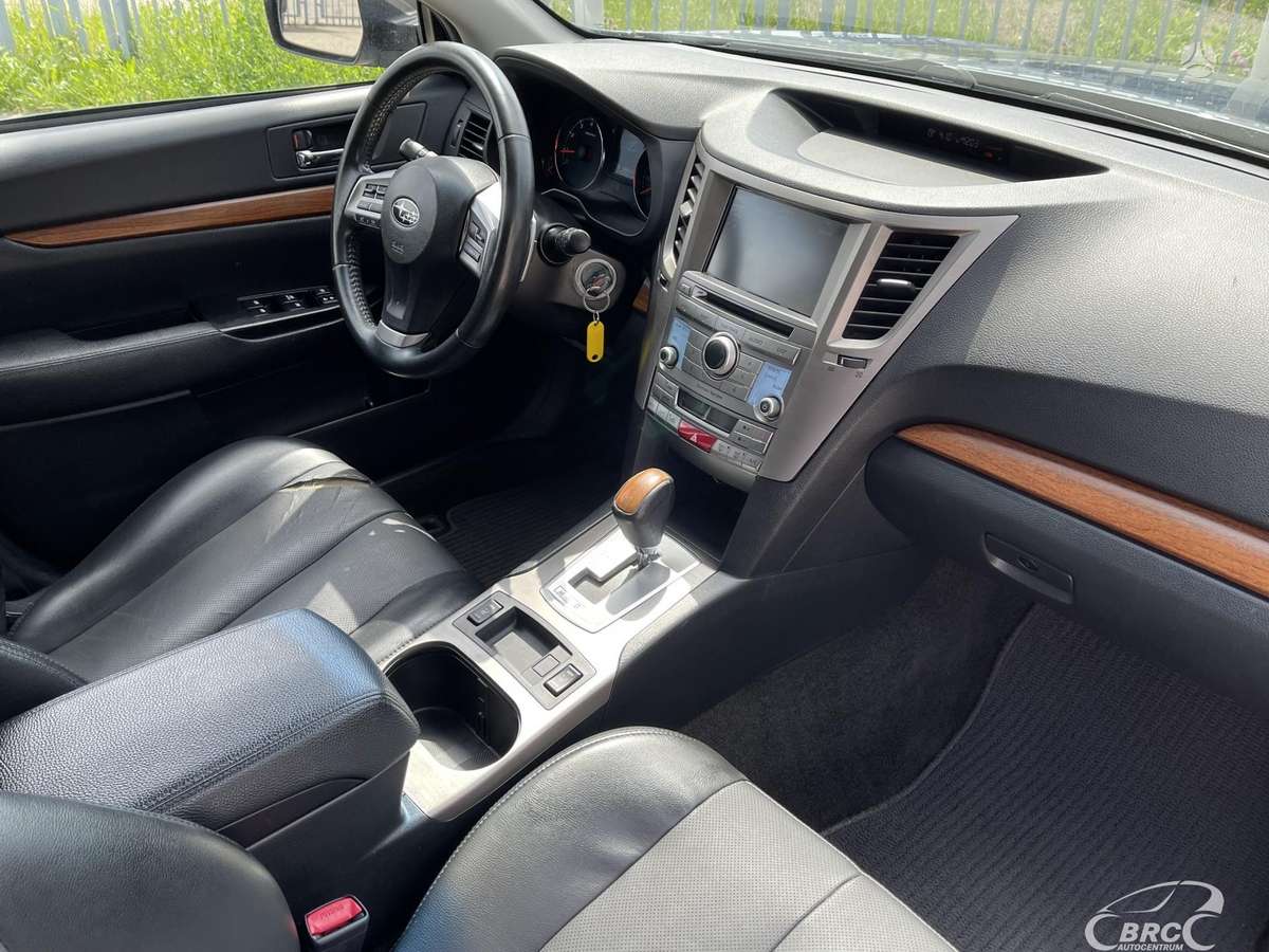 Subaru Outback, 3.6 l., Универсал