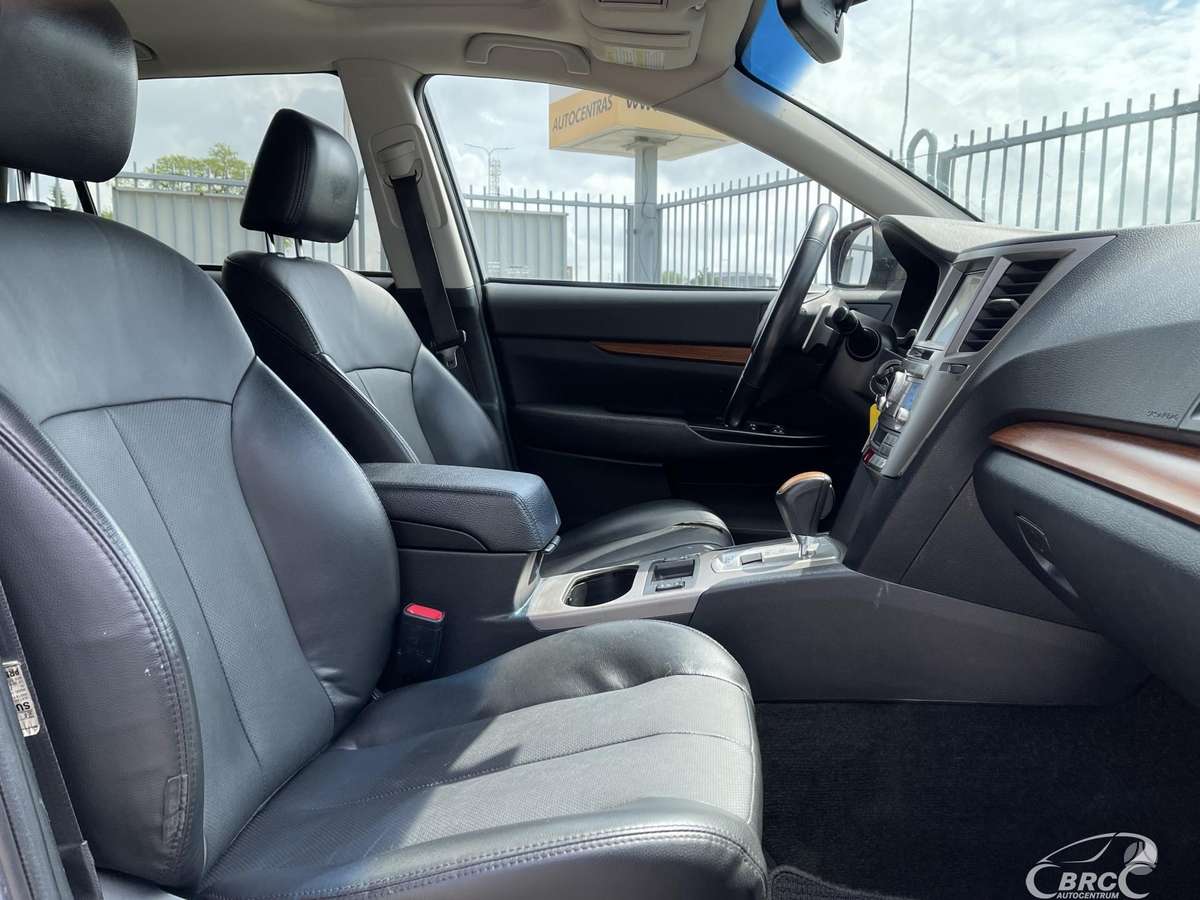Subaru Outback, 3.6 l., Универсал