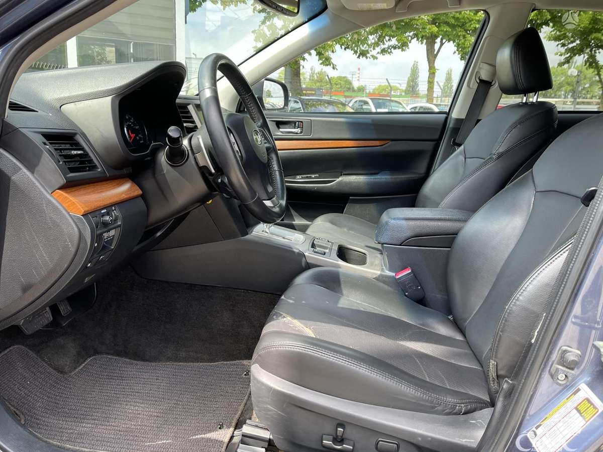 Subaru Outback, 3.6 l., Универсал