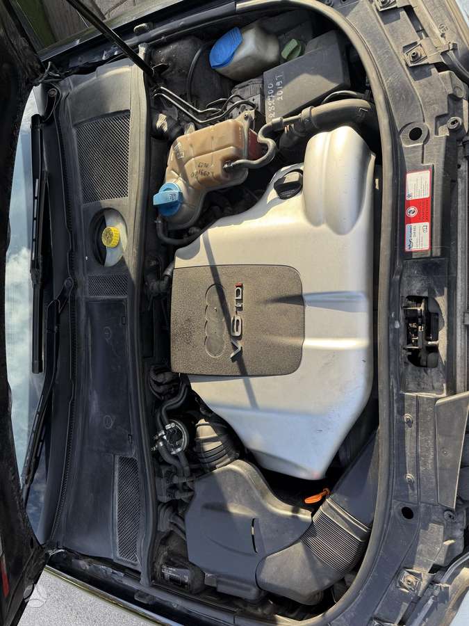 Audi A6, 2.5 l., universalas