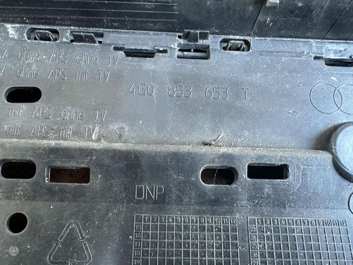 Audi A6, 4G0853653T, front grill