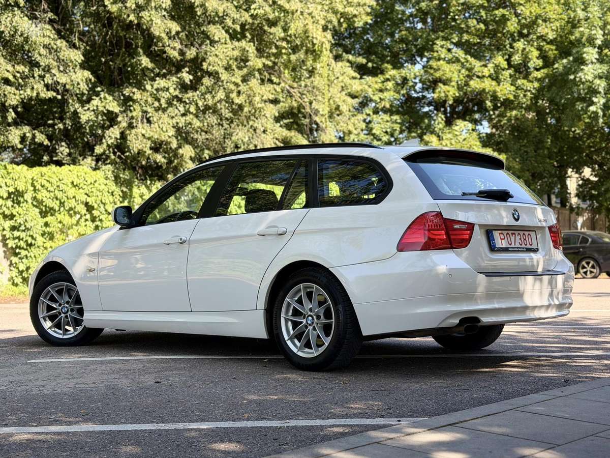 BMW 318, 2.0 l., wagon