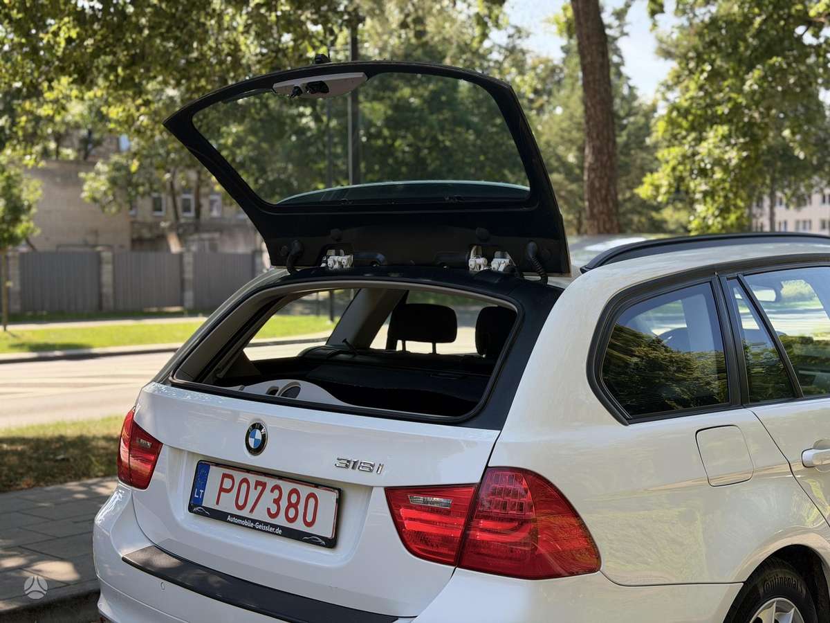 BMW 318, 2.0 l., Универсал