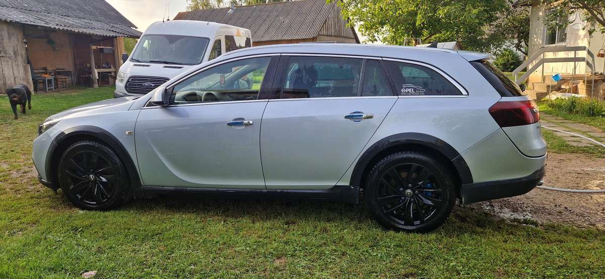Opel Insignia, 2.0 l., wagon